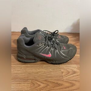 Nike Airmax Touch Sneakers size 9